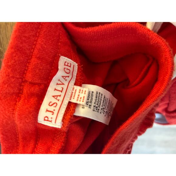 P.J. Salvage Bottoms Mountain Mama Banded Pant and Star Spangled Long Sleeve Top - Picture 13 of 13